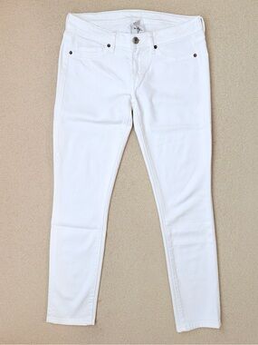 Genetic Denim “The Shane” White Jeans (Size 27)